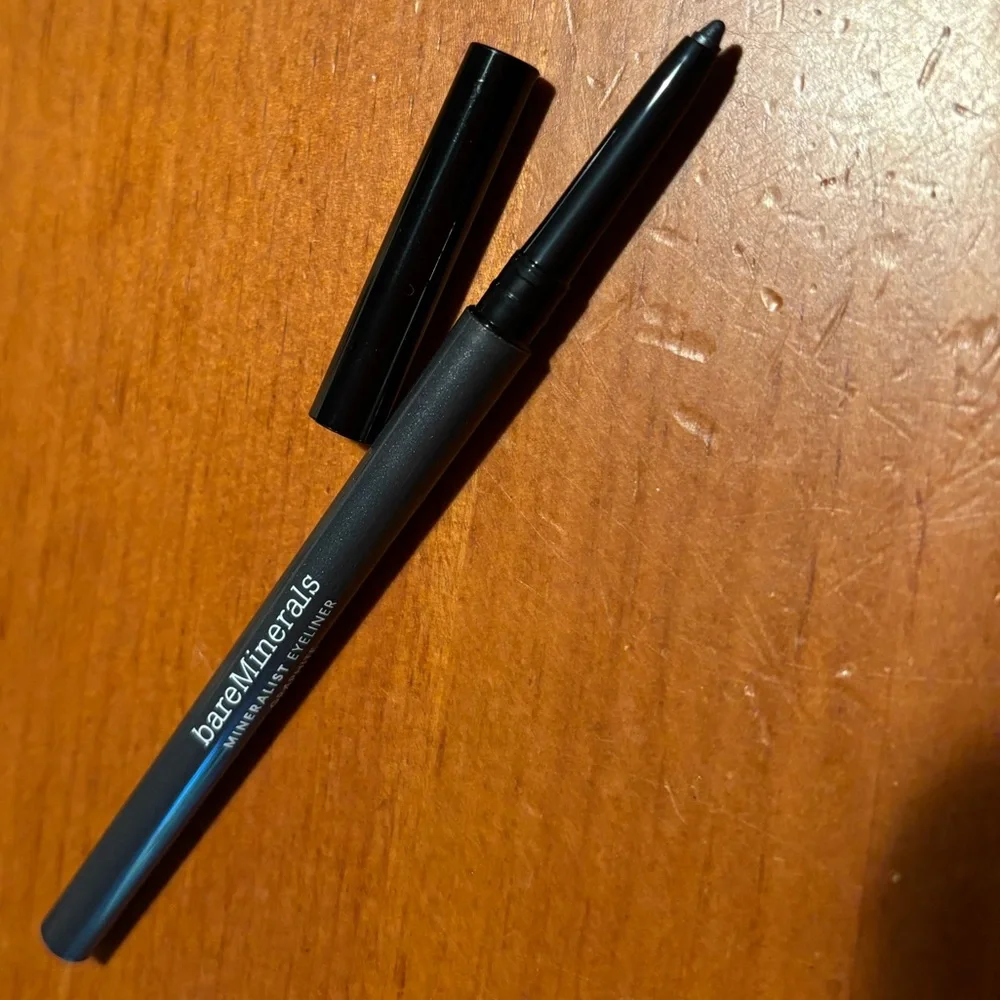 Bareminerals Mineralist Lasting Eyeliner Graphite